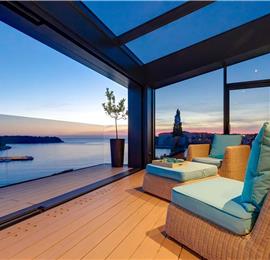 11 Bedroom Villa with Outdoor Pool and Indoor Penthouse Pool near Pula, sleeps 22-26